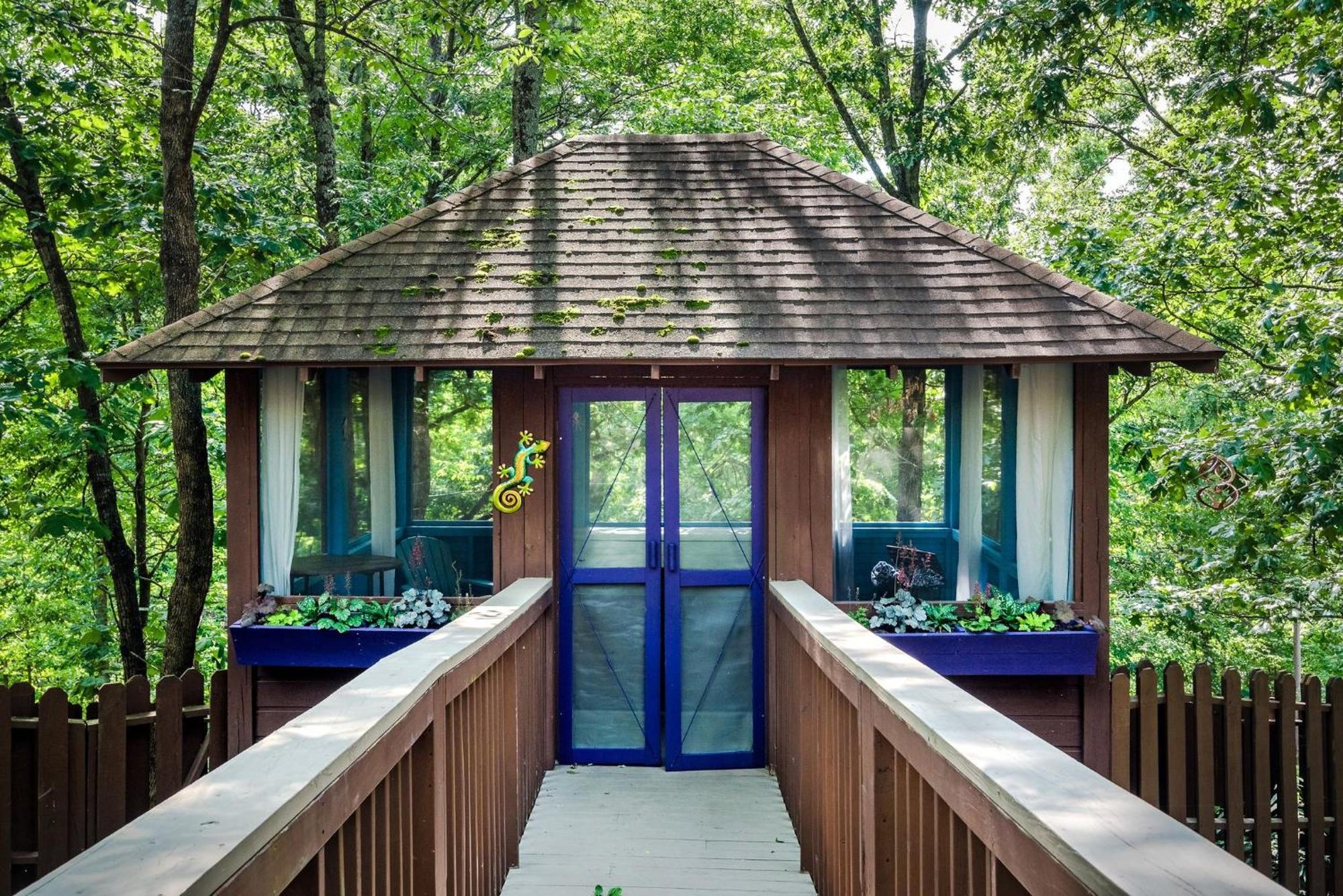 The Woods Cabins ユリーカ・スプリングス エクステリア 写真